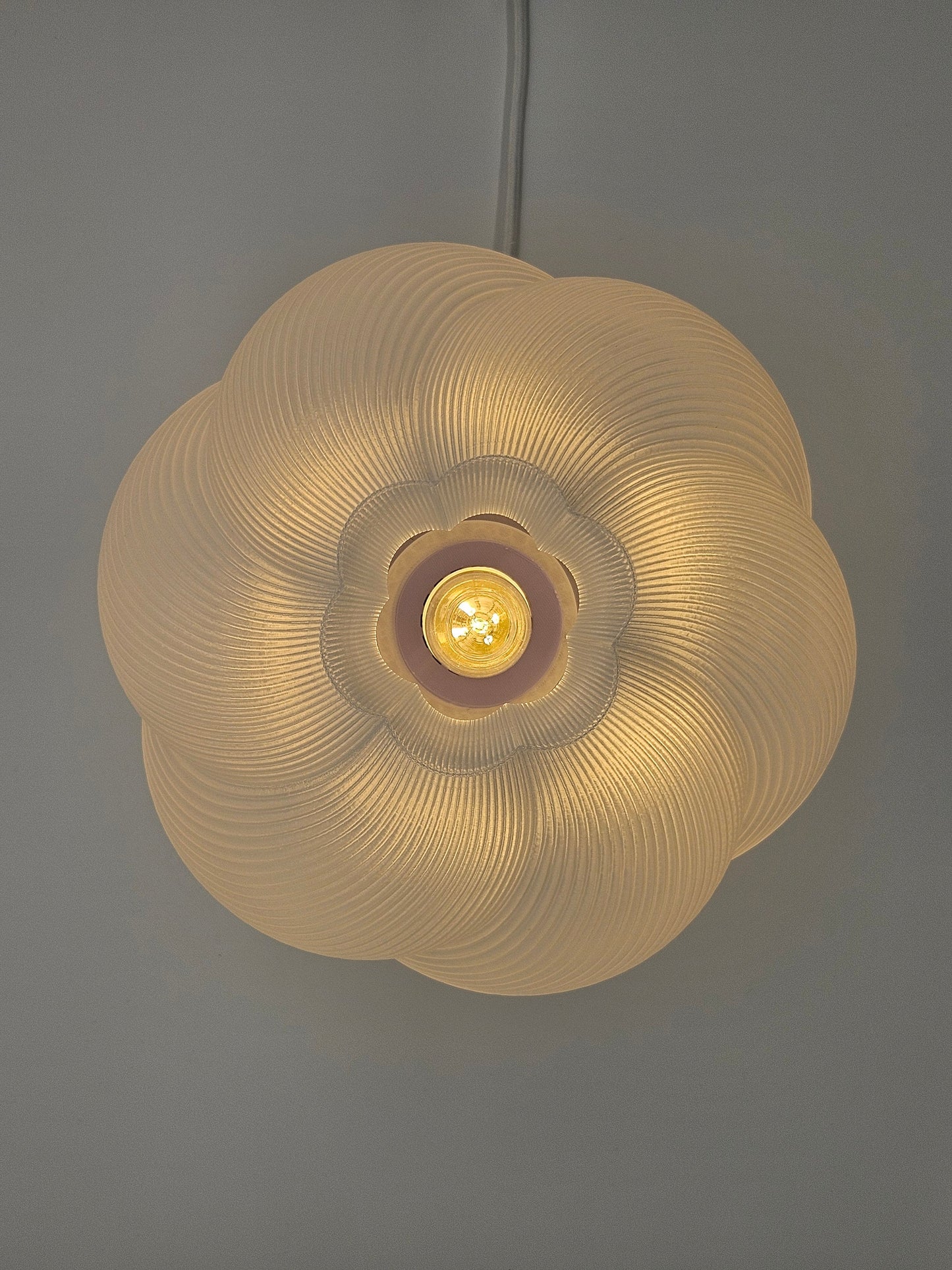 Lámpara Wavy Shell